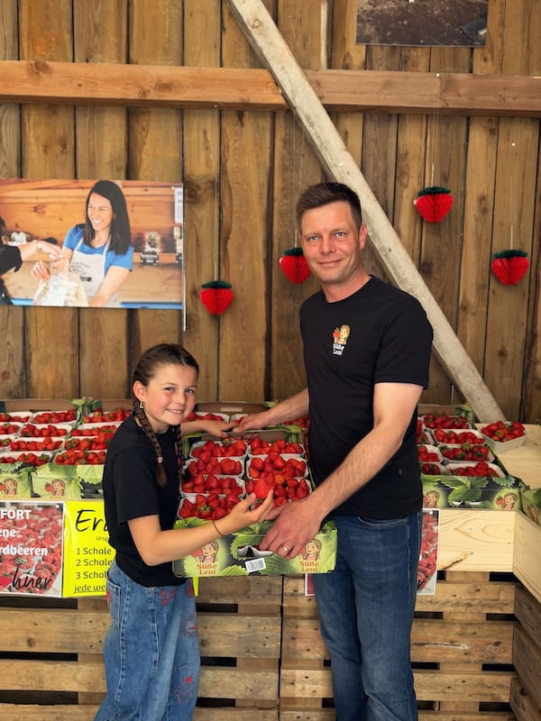 Leni´s Erdbeeren vom Spargelhof Lohner